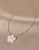 LUNA-NECKLACE