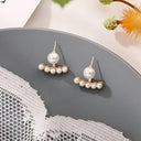 TIA-EARRING