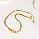 LILY-NECKLACE