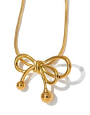 CHARLOTTE-NECKLACE